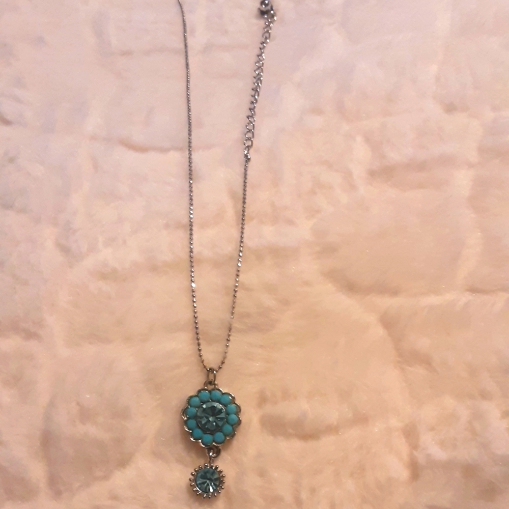 Costume Jewelry necklace